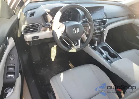 2018 Honda Accord Lx z USA, uszkodzony, nr VIN 1HGCV1F18JA205969